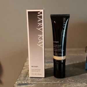 Mary Kay CC Cream light to medium
